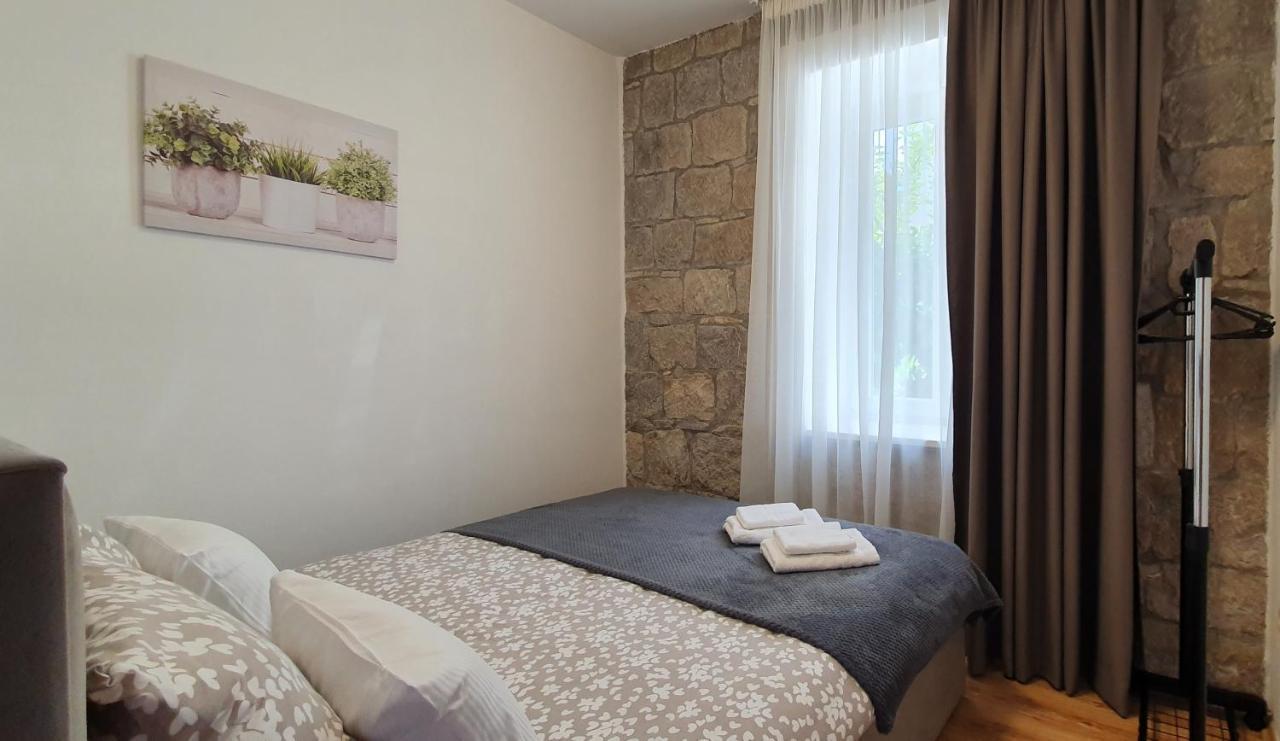 Heritage Stone Wall Сплит Екстериор снимка