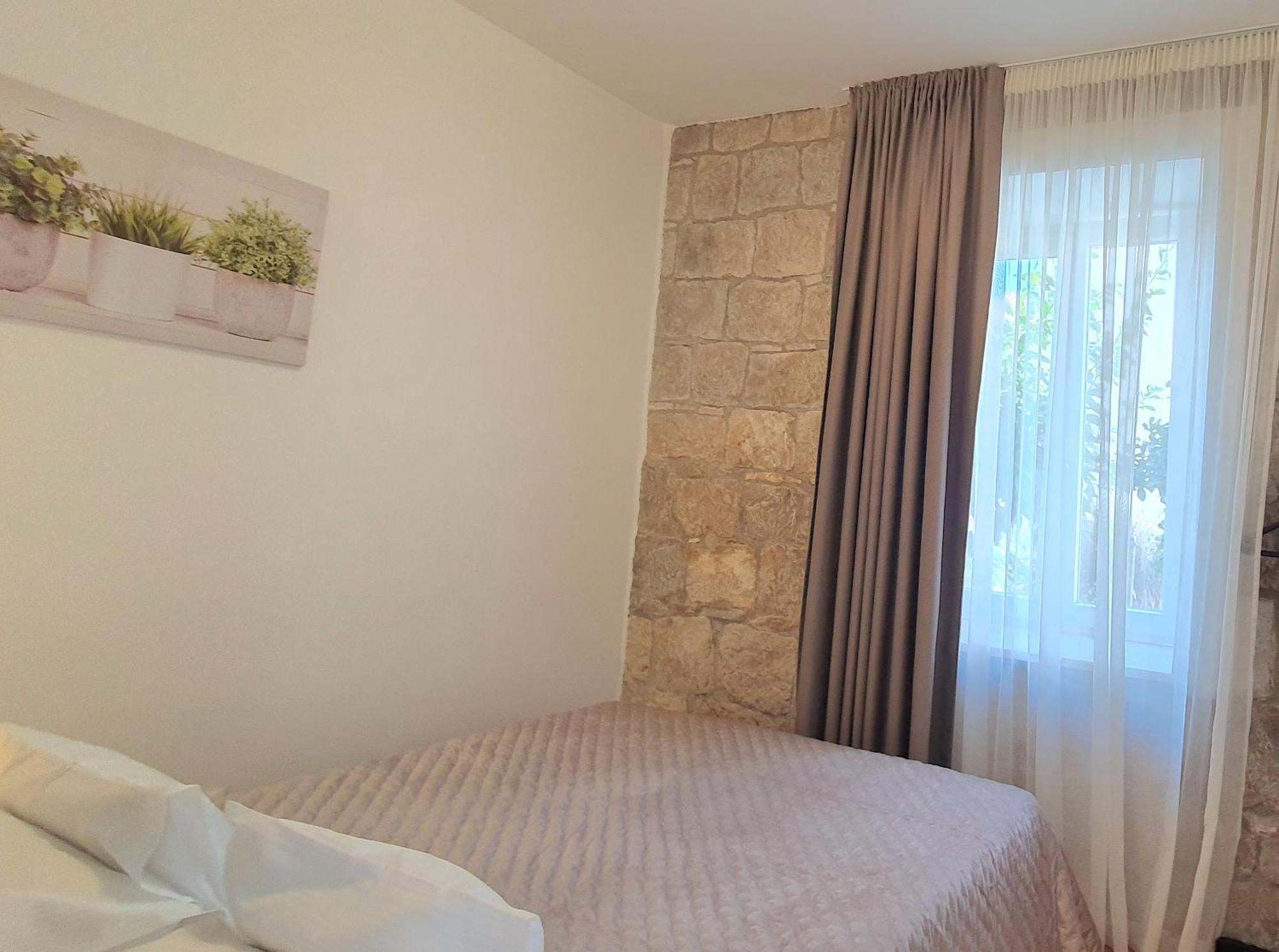 Heritage Stone Wall Сплит Стая снимка